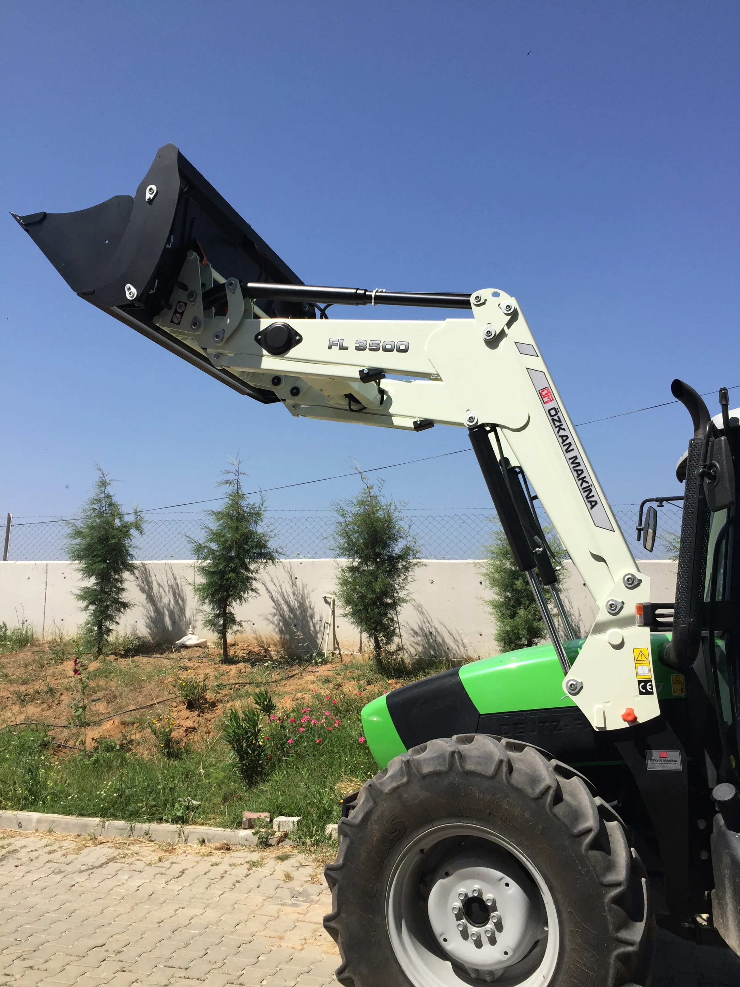Deutz AGROFARM 420 Özkan Makina uygulama 8