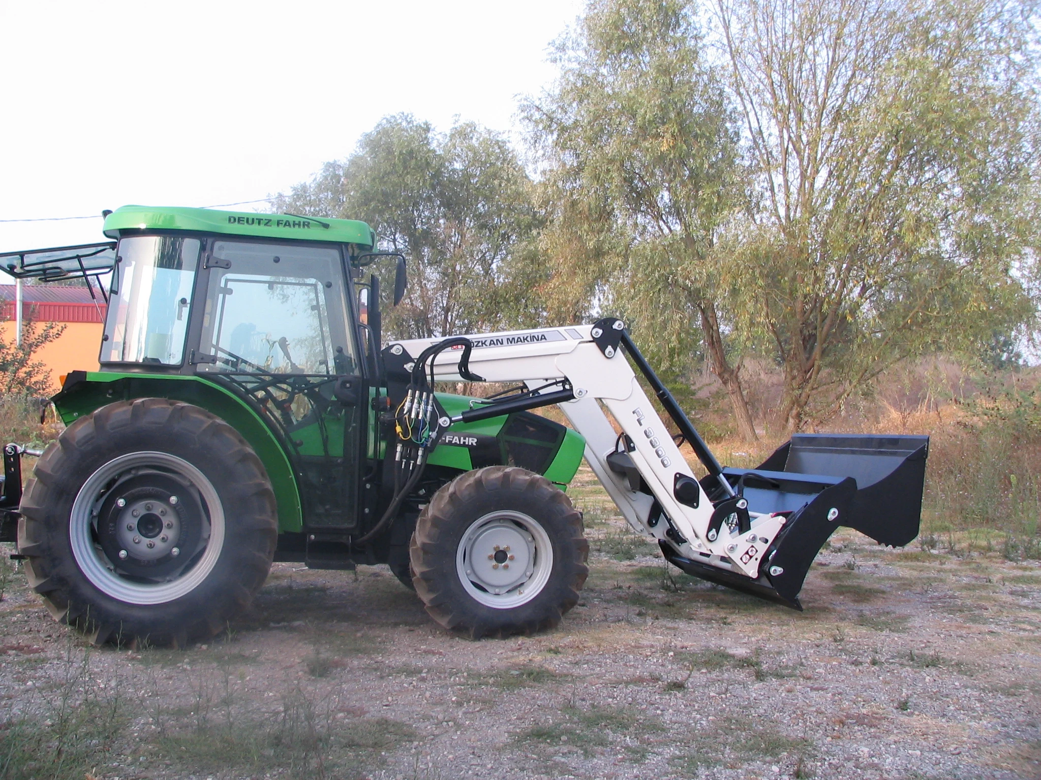 Deutz AGROLUX 310 Özkan Makina uygulama 9