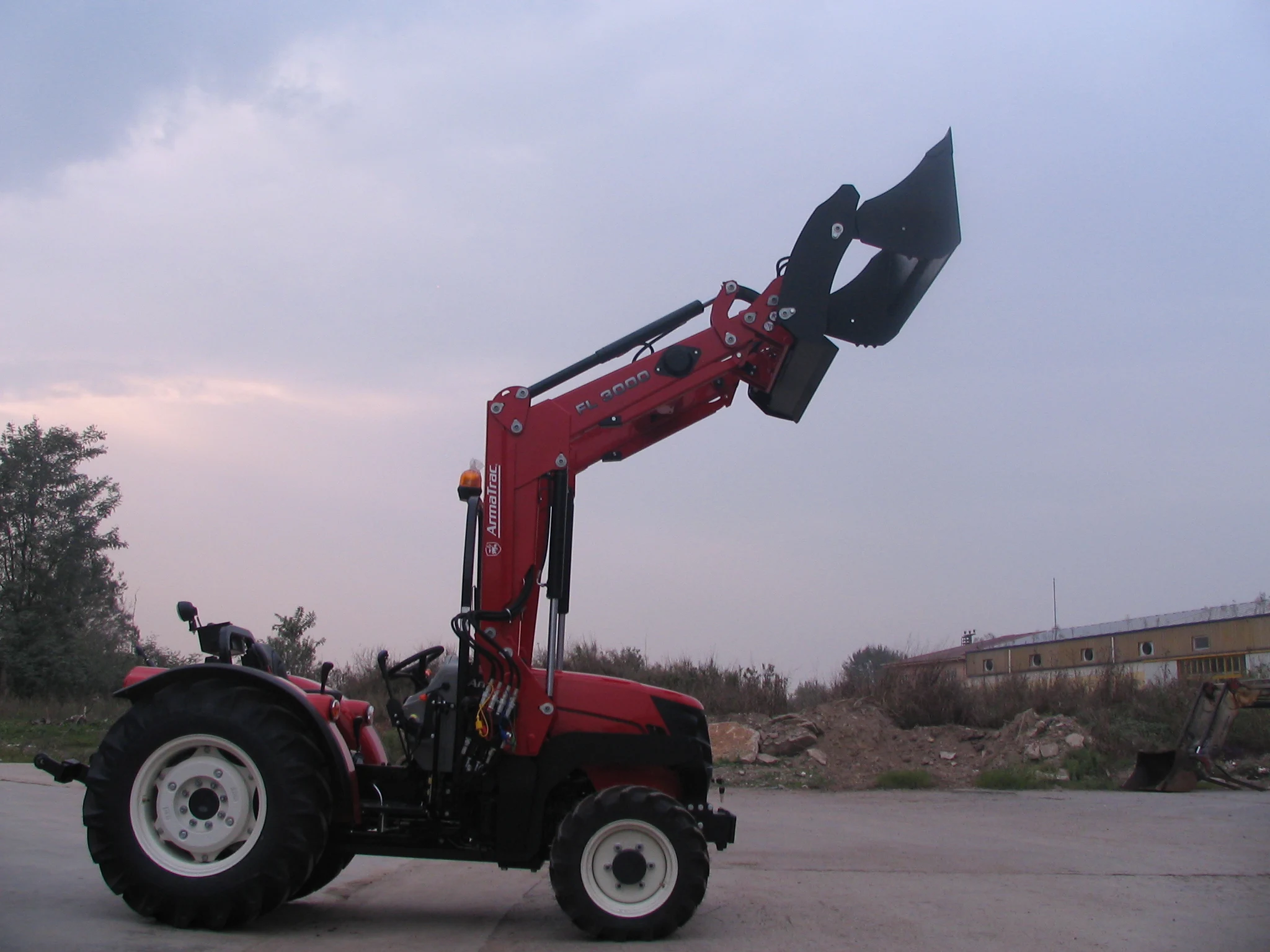 Erkunt ARMATRAC 514 BAHÇE Özkan Makina uygulama 4