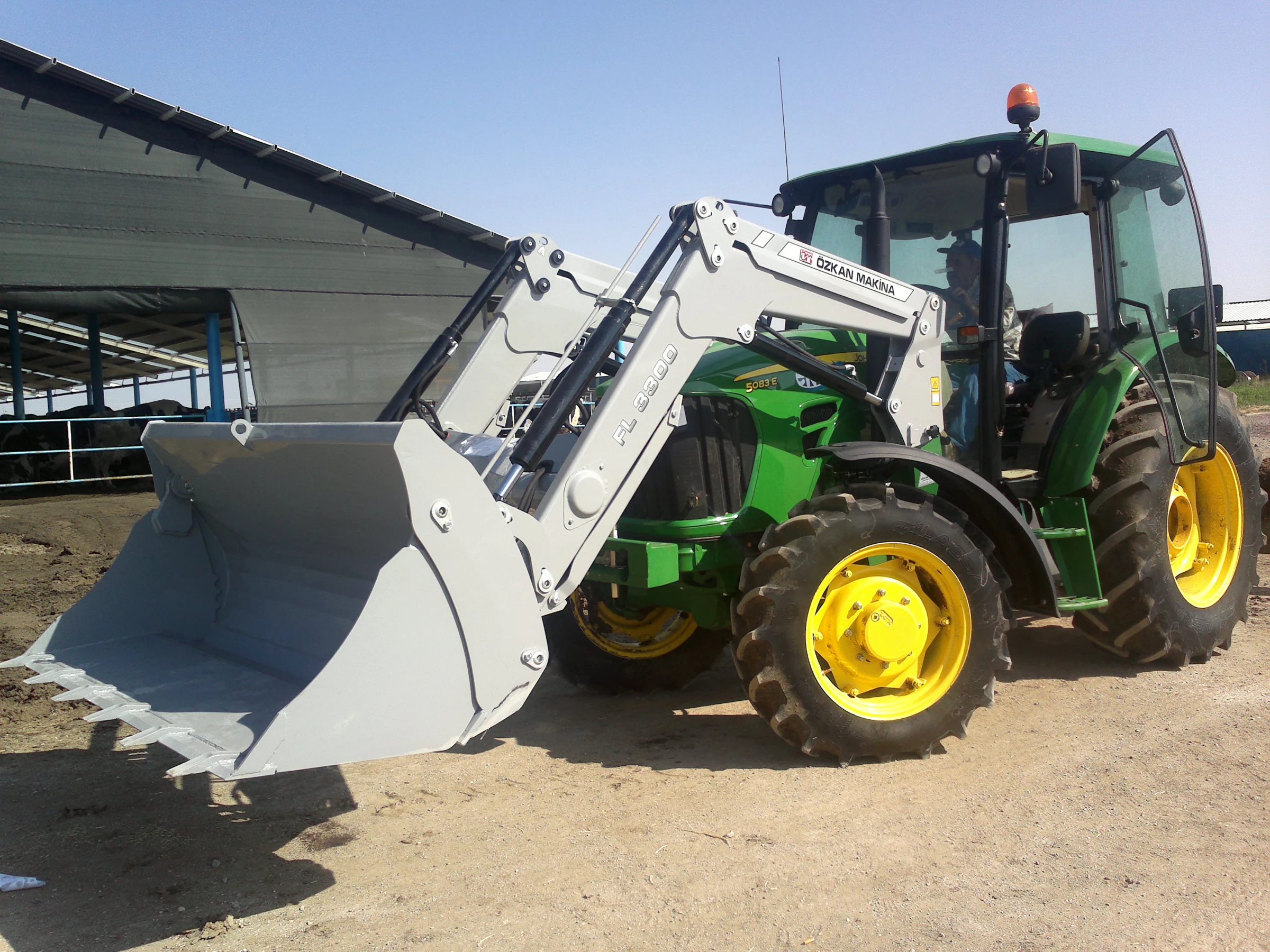 John Deere 5083 E Özkan Makina uygulama 3