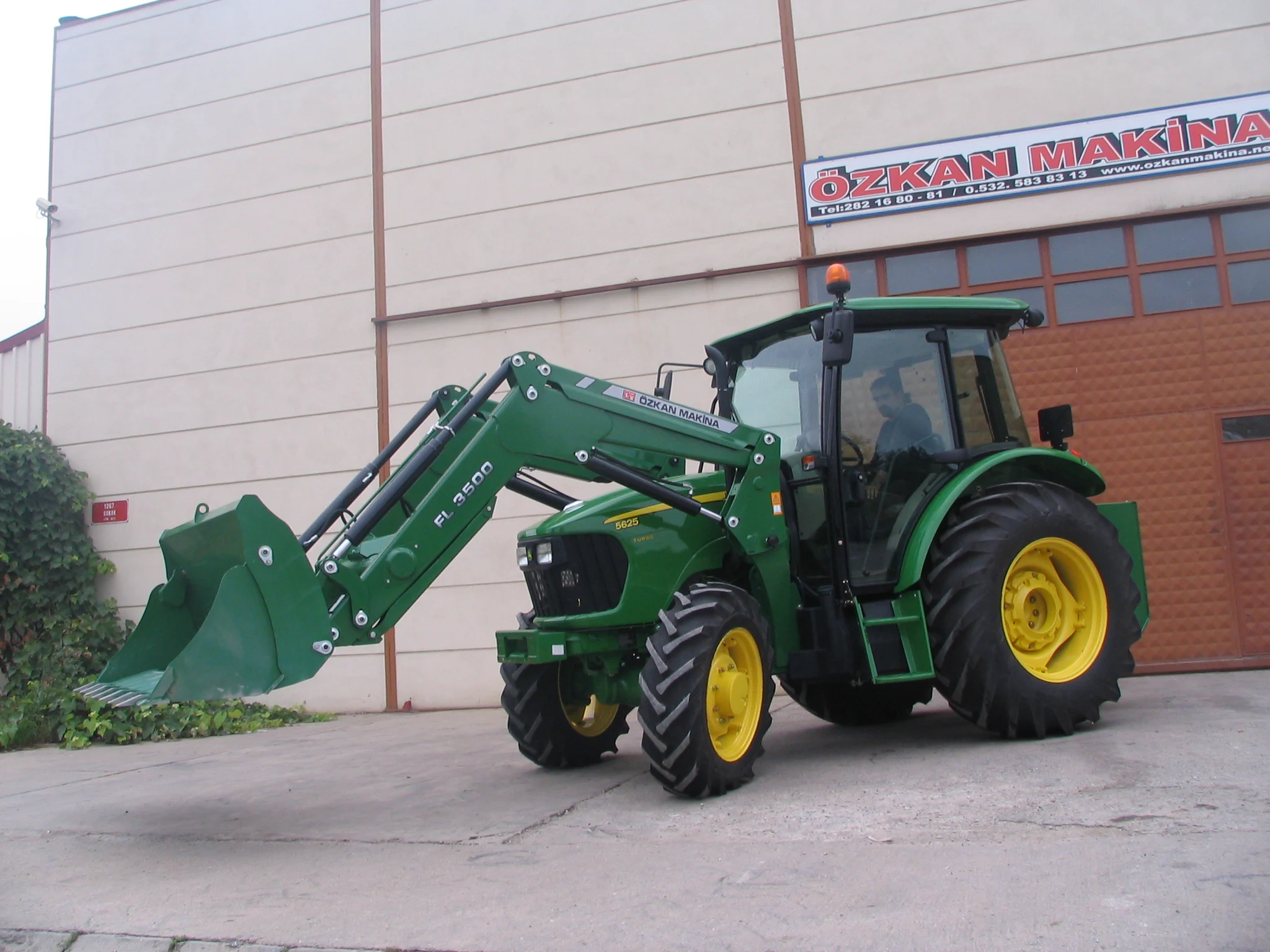 John Deere 5625 Özkan Makina uygulama 15