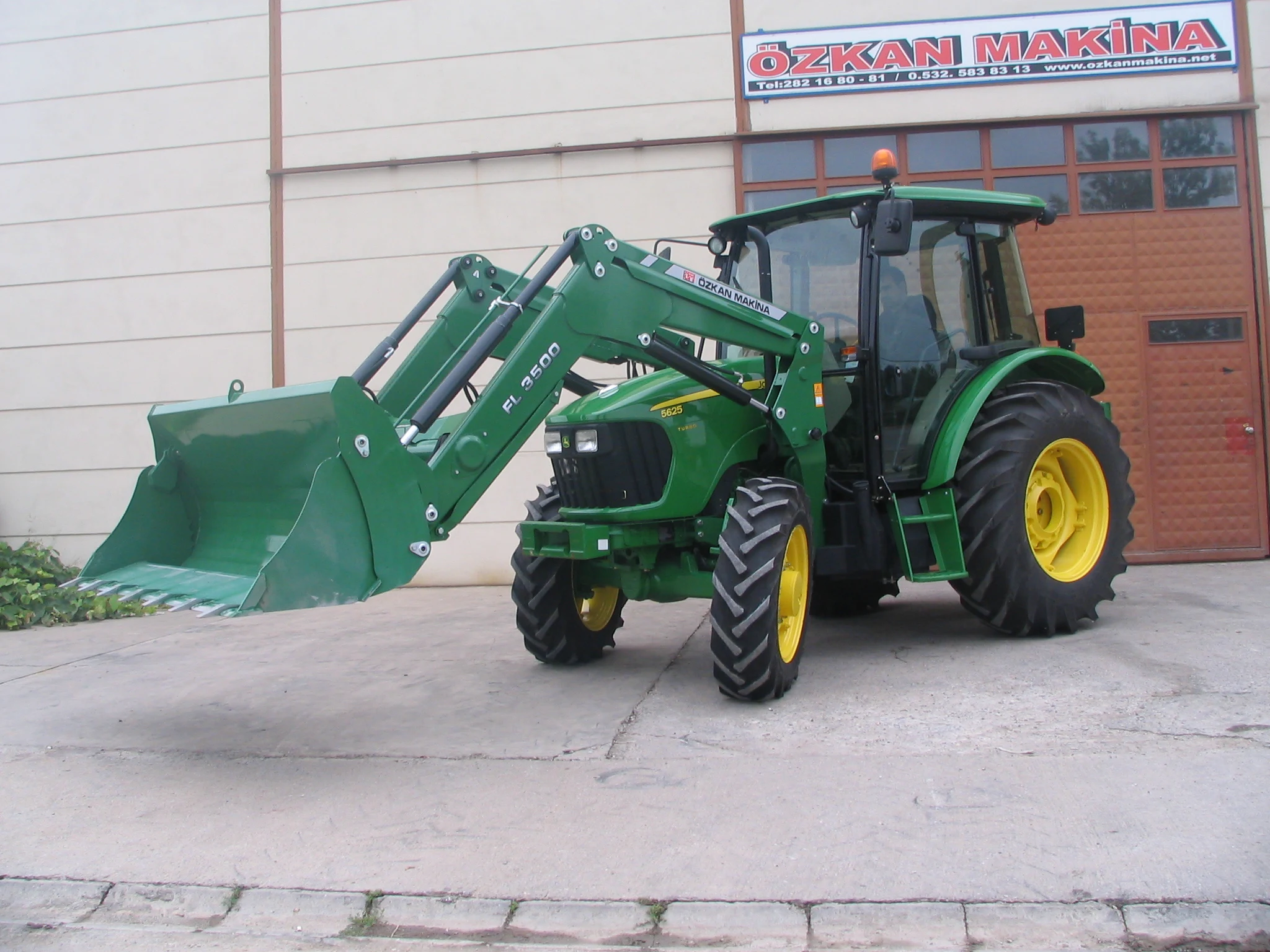 John Deere 5625 Özkan Makina uygulama 17