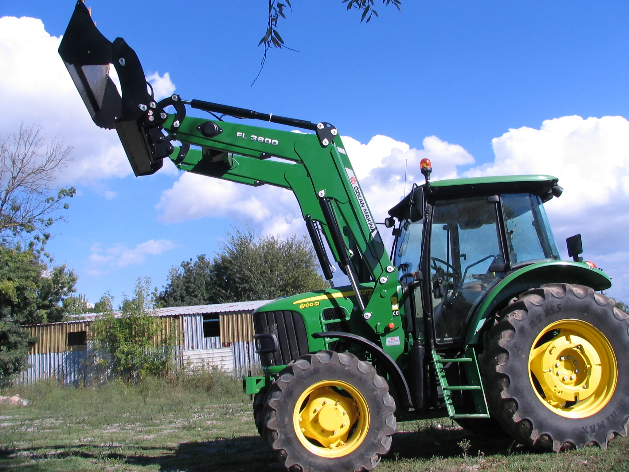 John Deere 6100D Özkan Makina uygulama 2