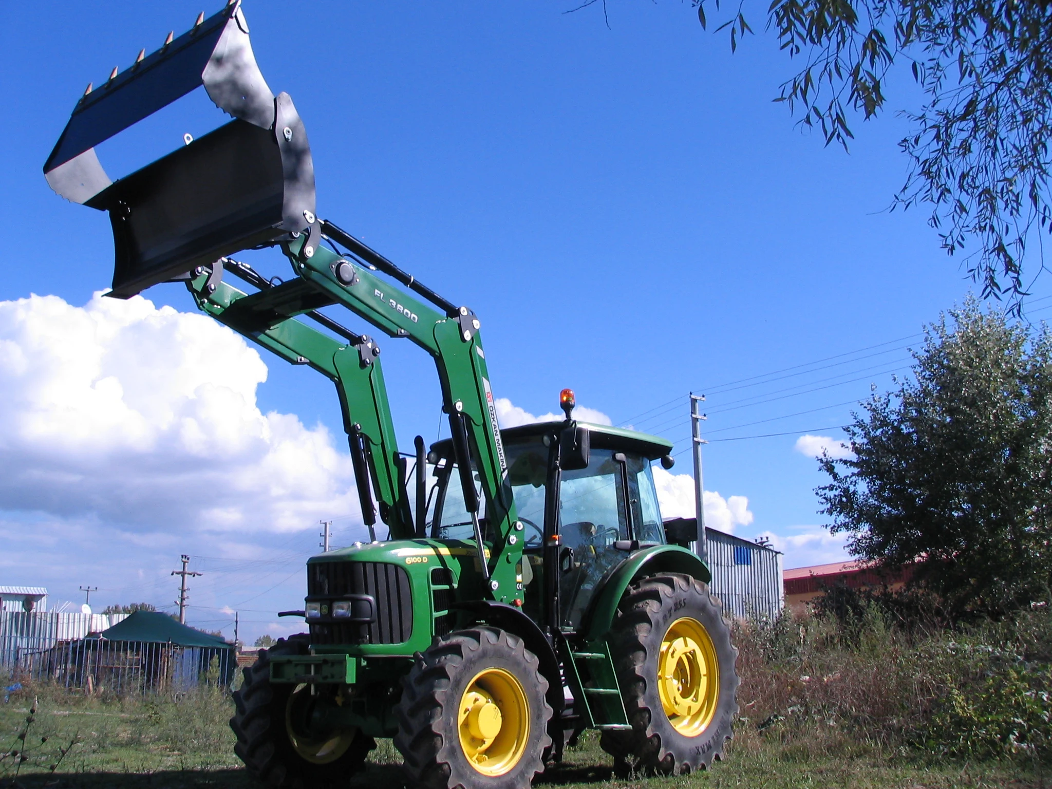 John Deere 6100D Özkan Makina uygulama 4