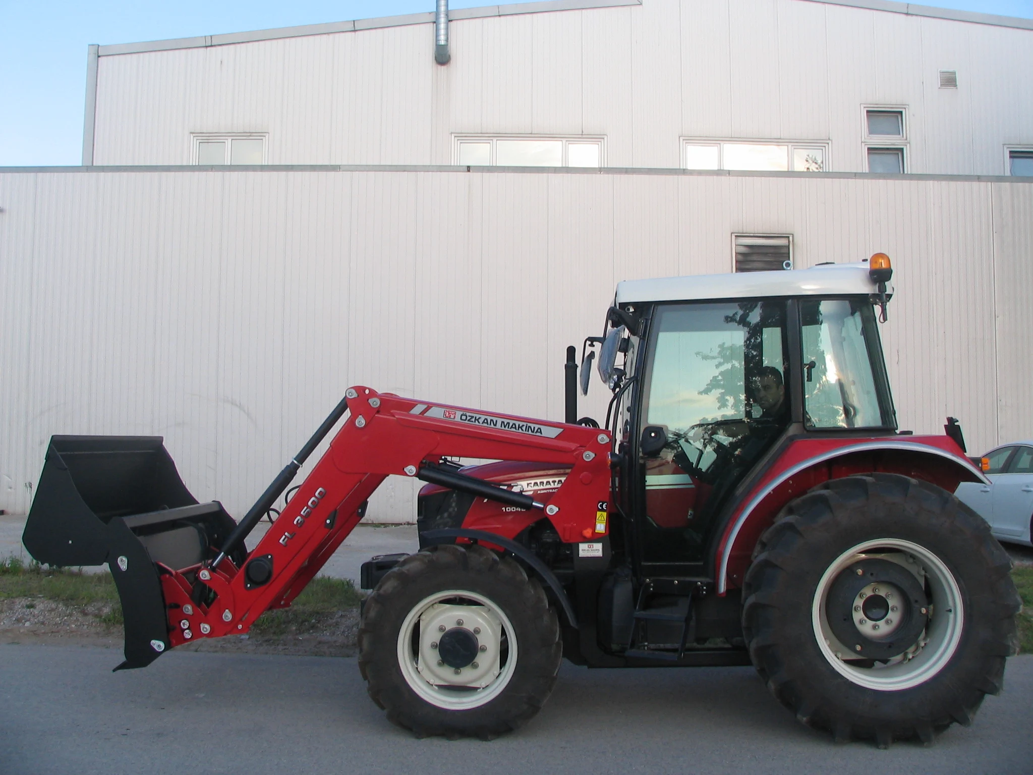 KARATAŞ 100 ( KABİNLİ ) Özkan Makina uygulama 1