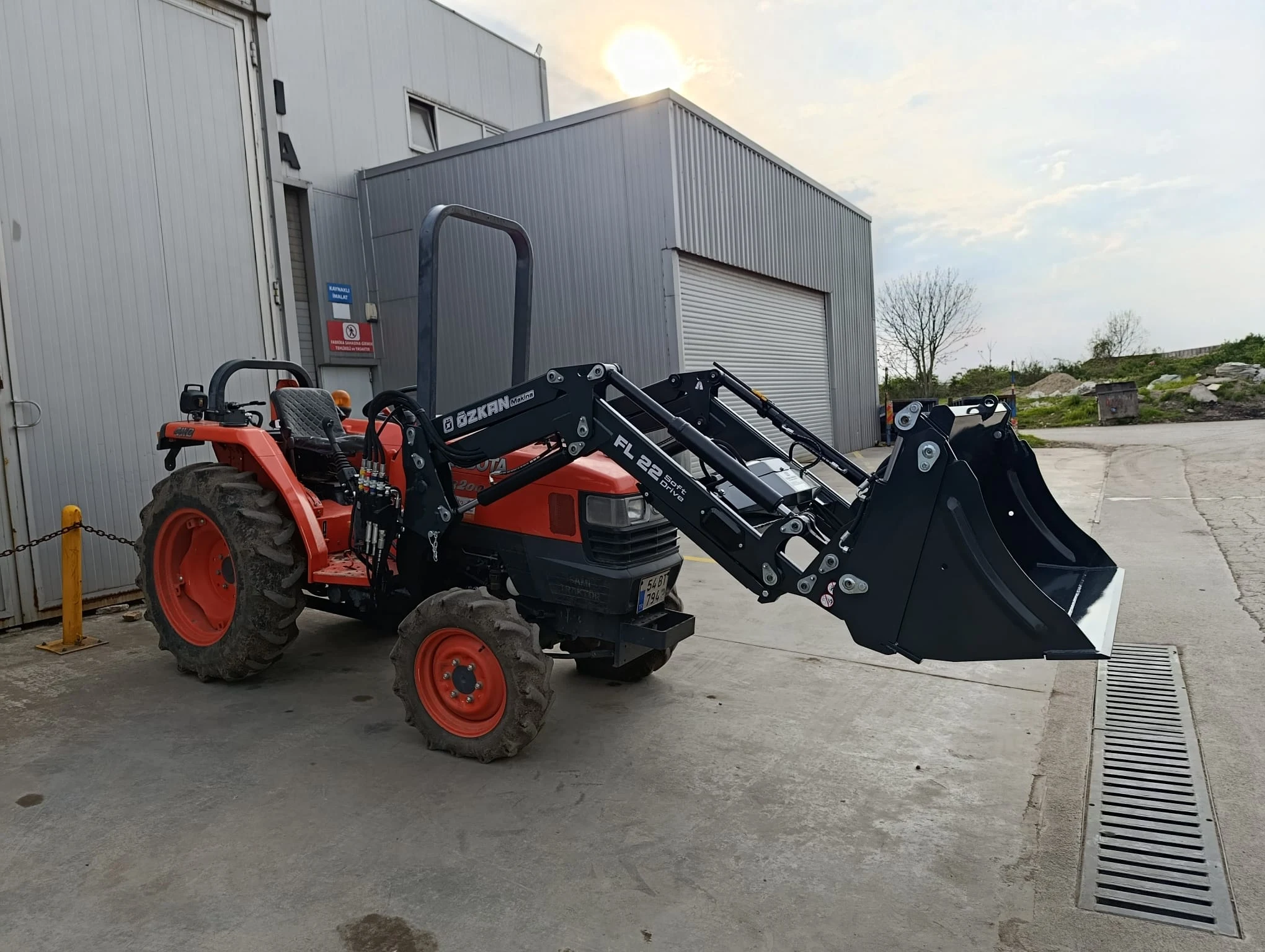 Kubota L3200 Özkan Makina uygulama 2