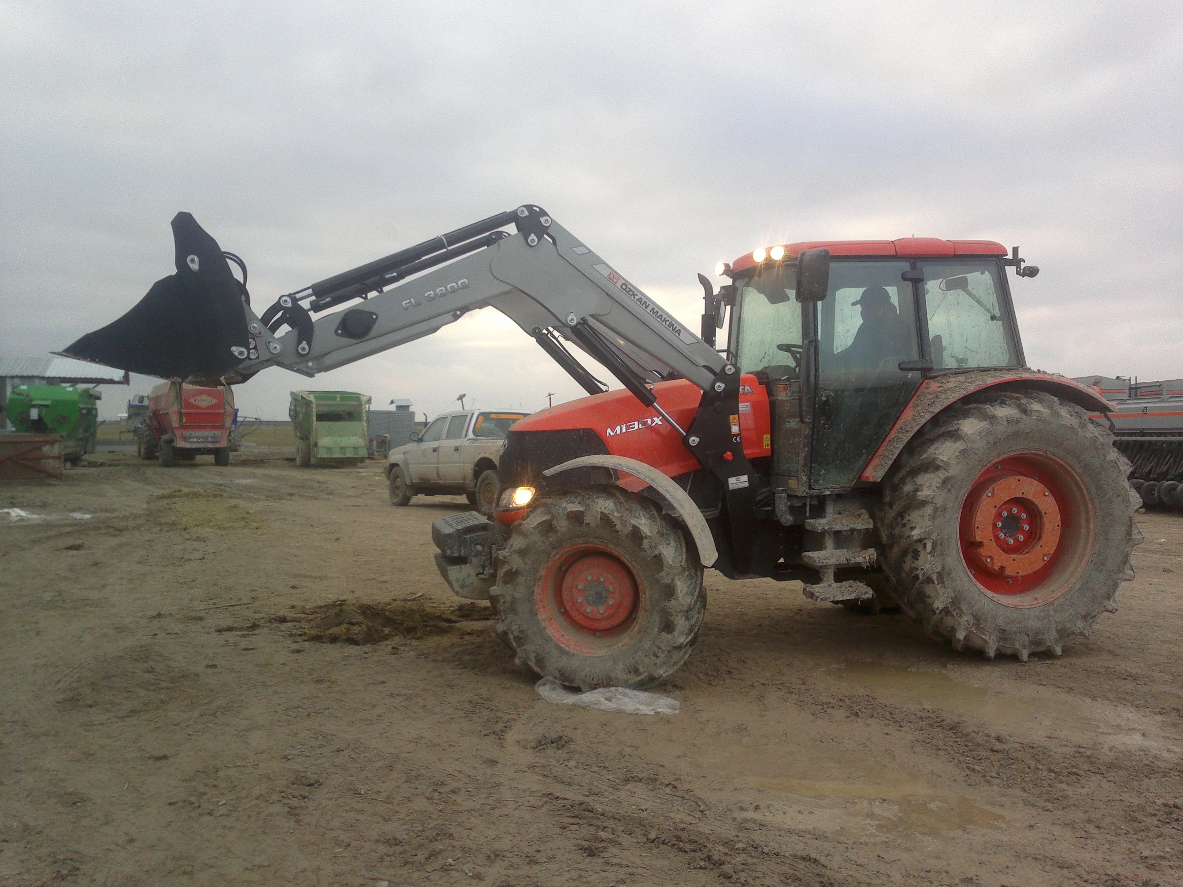 Kubota M130X Özkan Makina uygulama 10