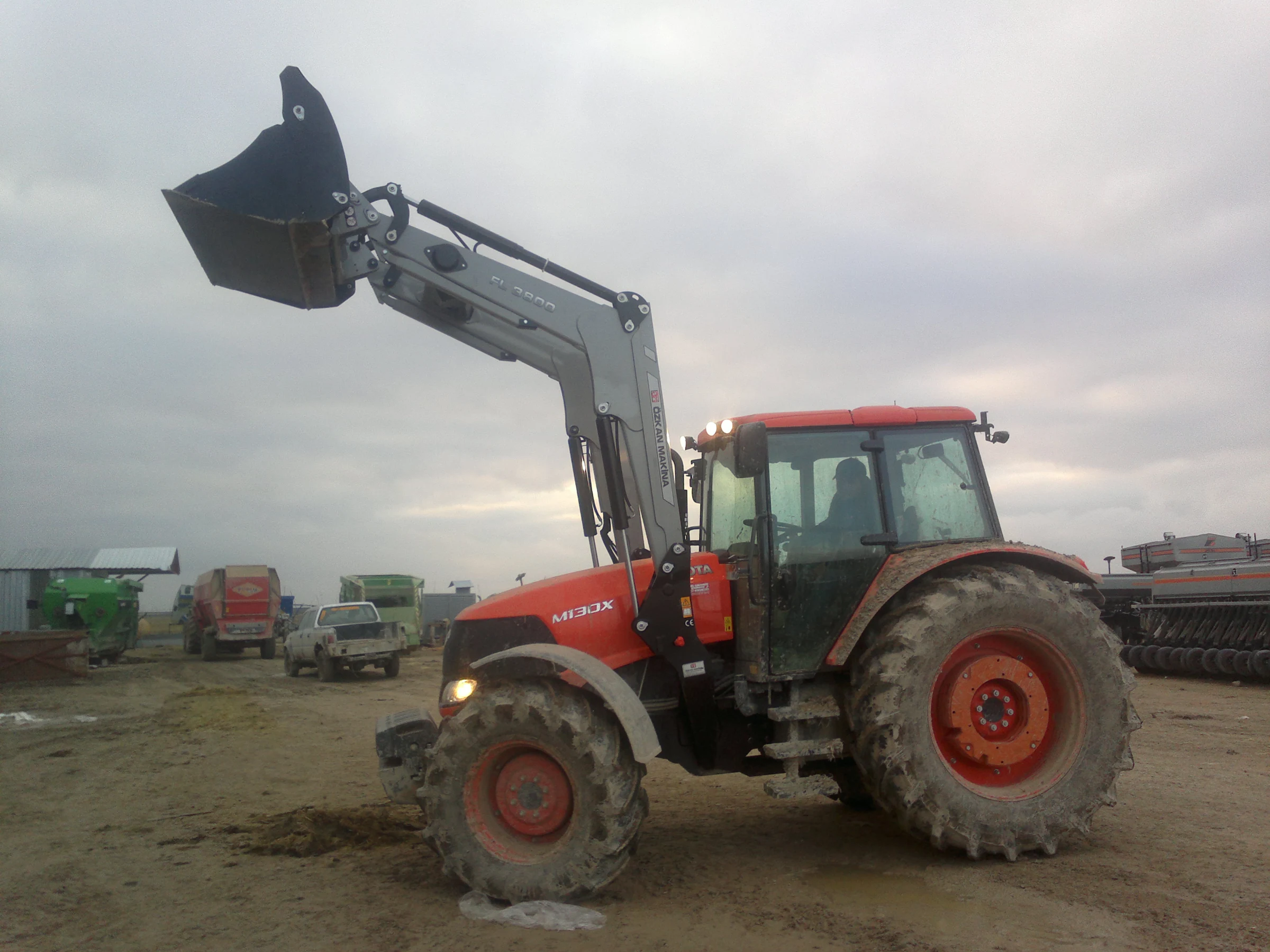 Kubota M130X Özkan Makina uygulama 11