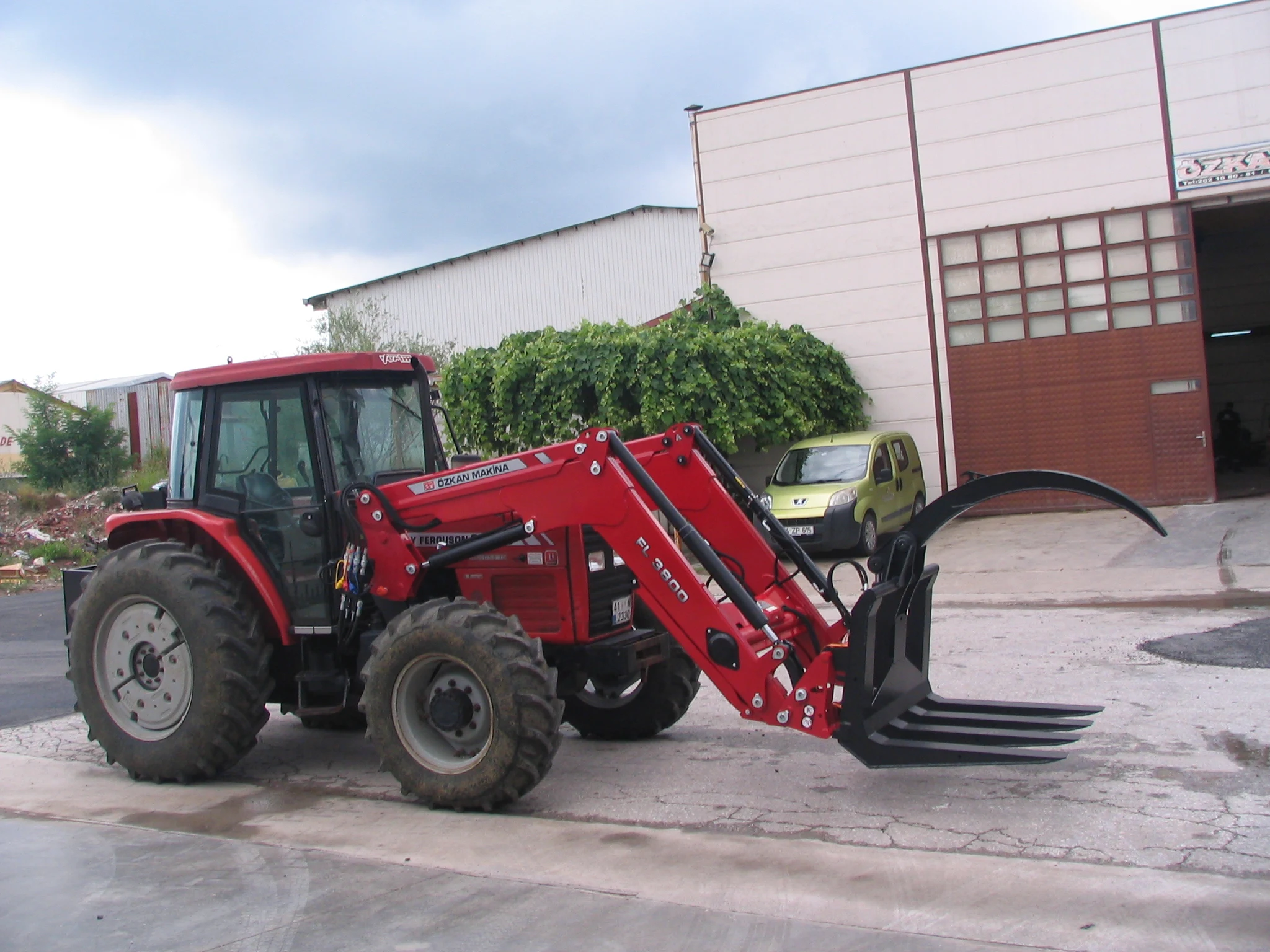 Massey Ferguson 3085 Özkan Makina uygulama 1