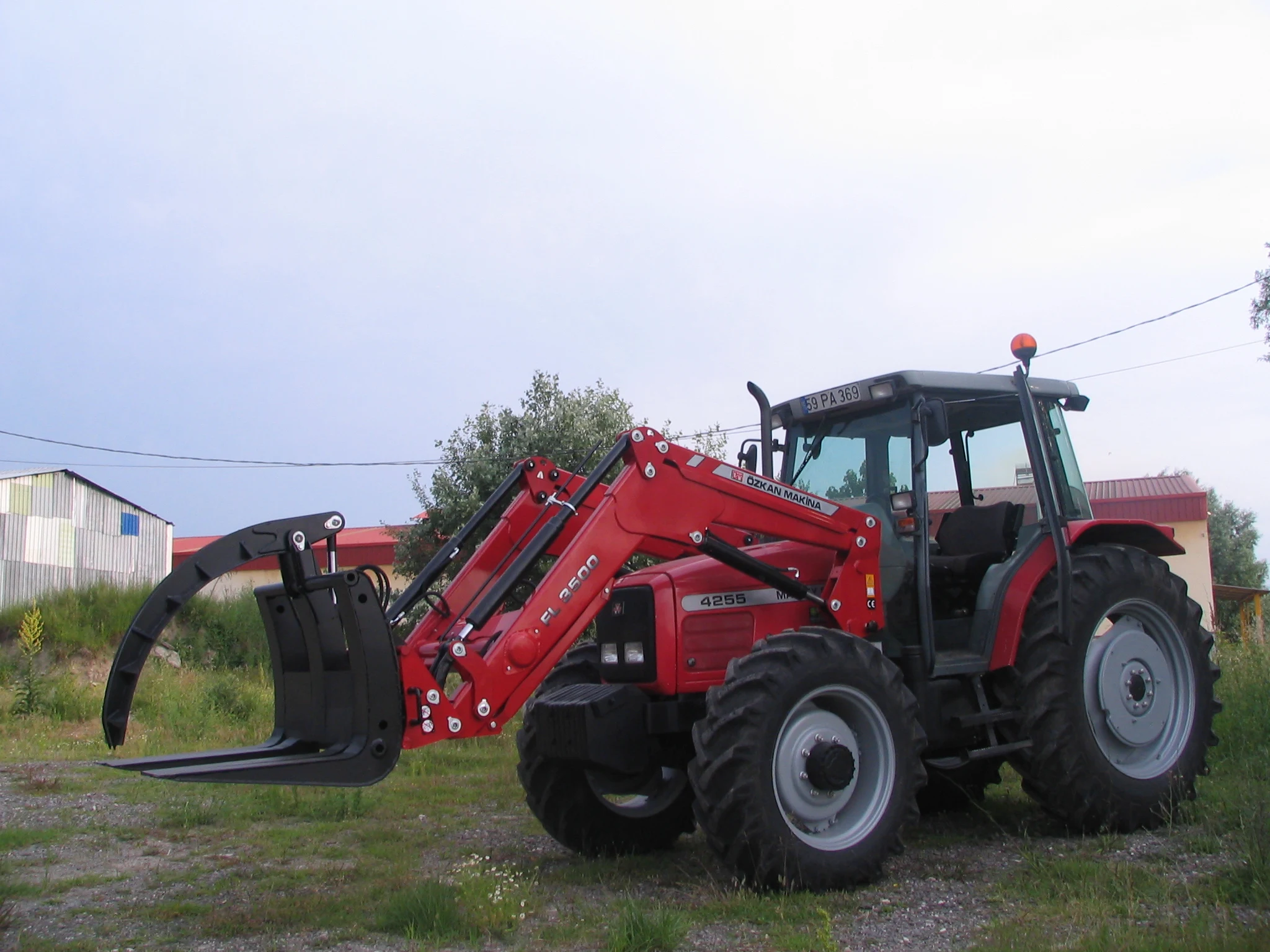 Massey Ferguson 4255 Özkan Makina uygulama 2
