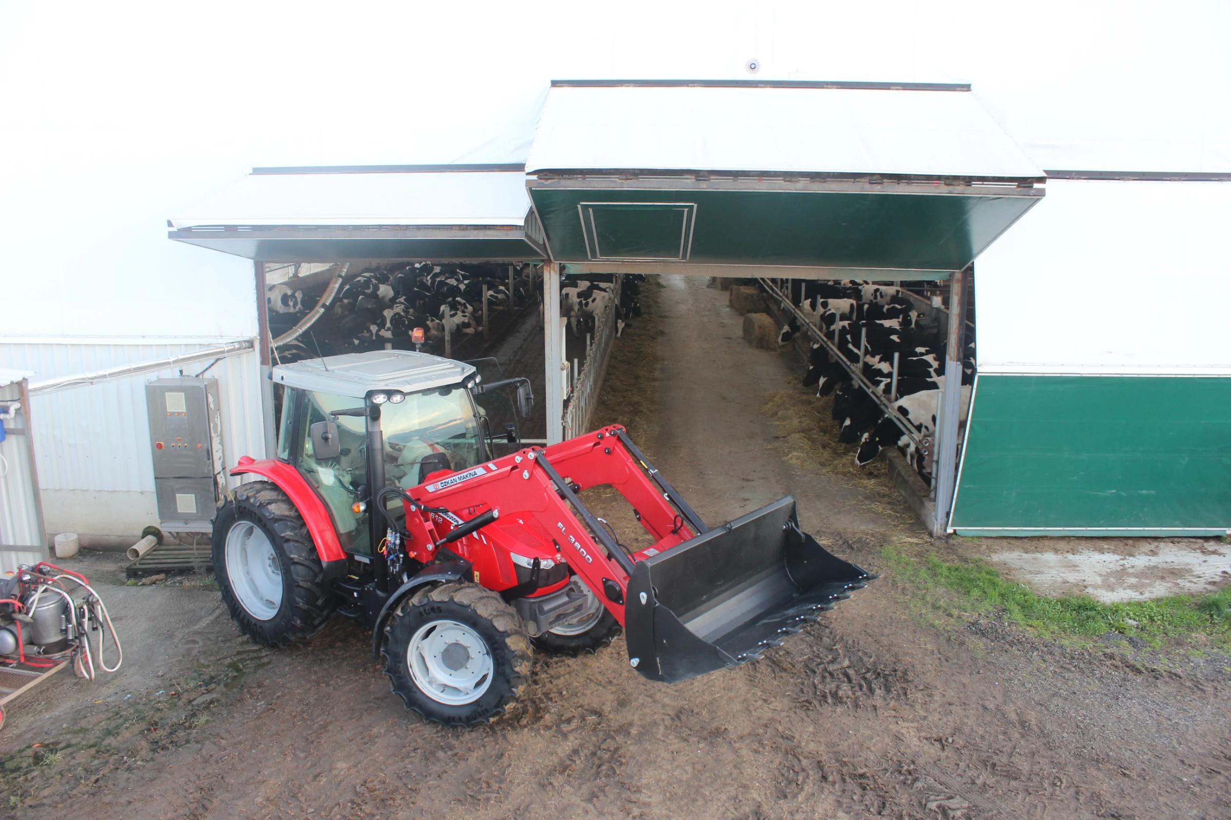 Massey Ferguson 5612 Özkan Makina uygulama 9