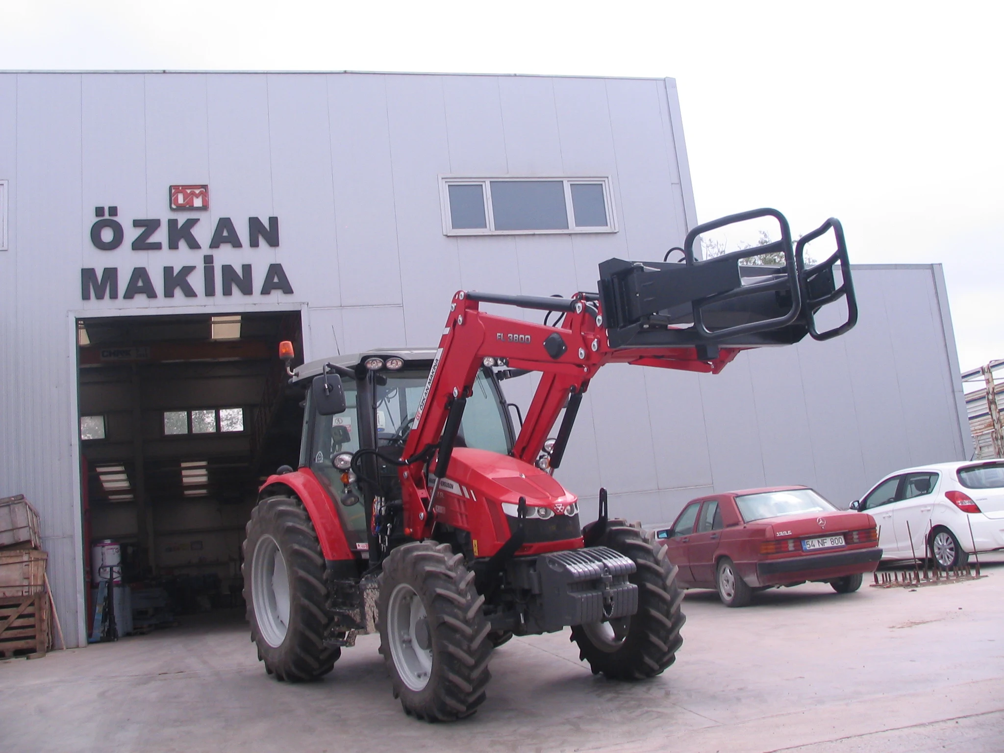 Massey Ferguson 5713 Özkan Makina uygulama 7