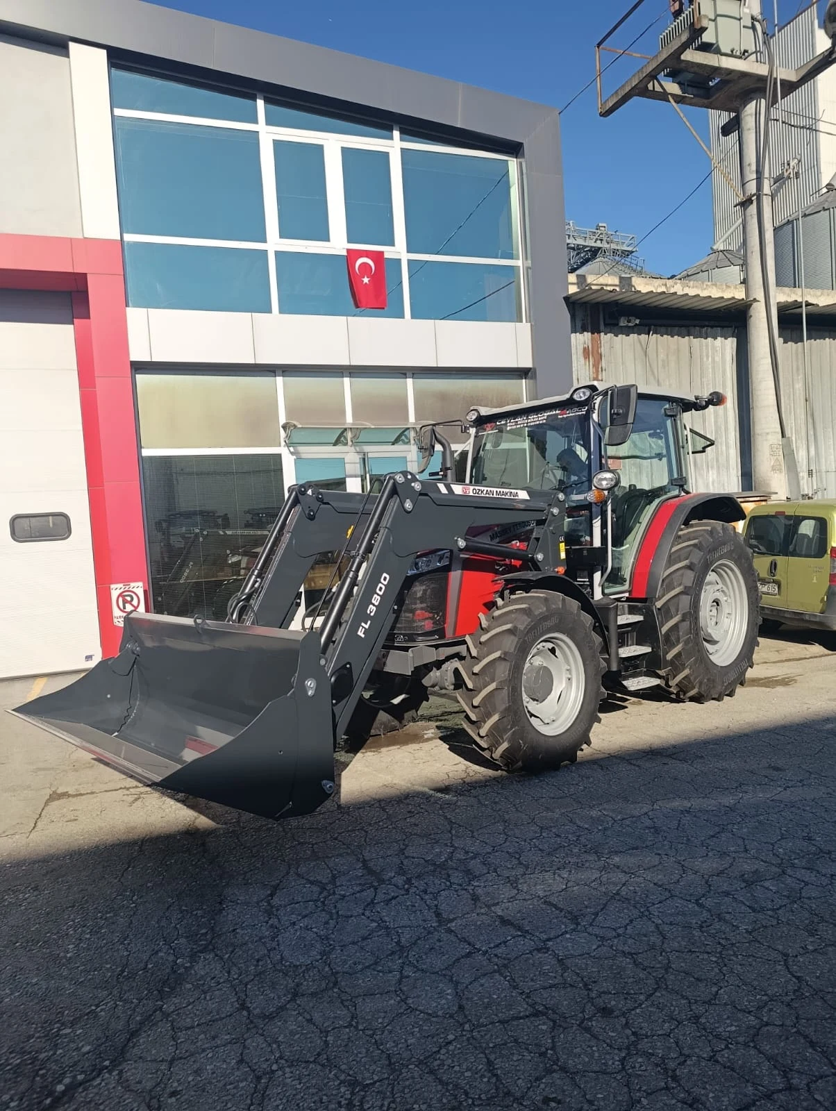 Massey Ferguson 5M.115 Özkan Makina uygulama 6