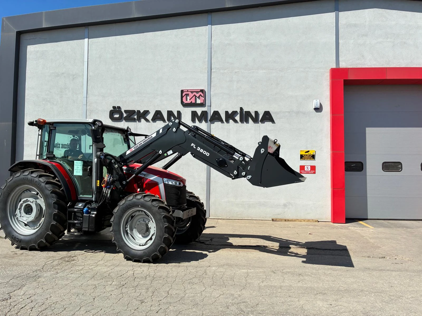 Massey Ferguson 5M.125 Özkan Makina uygulama 1