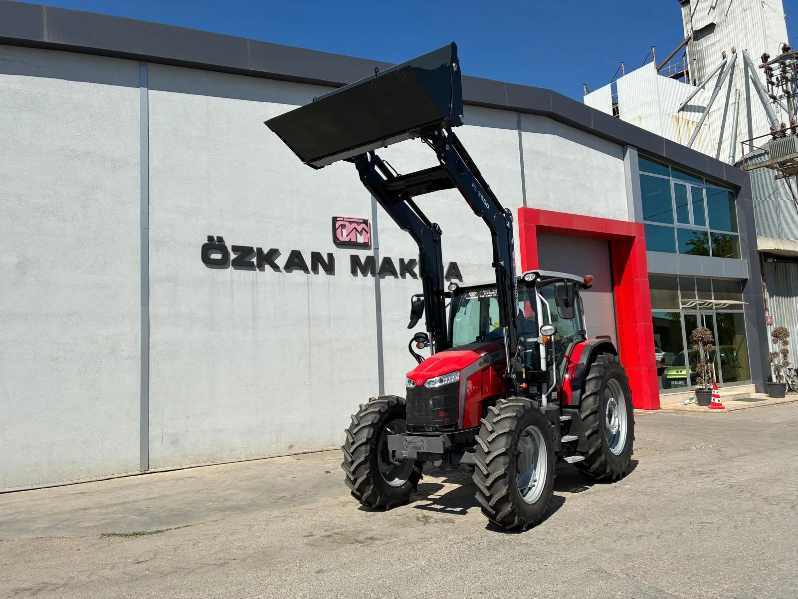 Massey Ferguson 5M.125 Özkan Makina uygulama 2