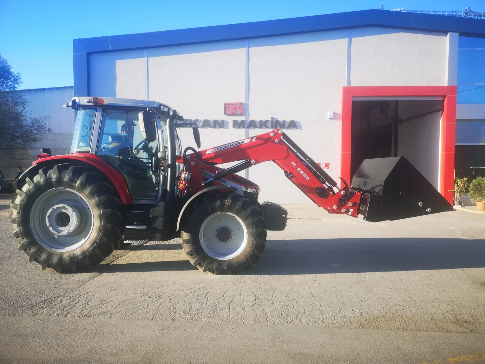 Massey Ferguson 5.S 105 Özkan Makina uygulama 6