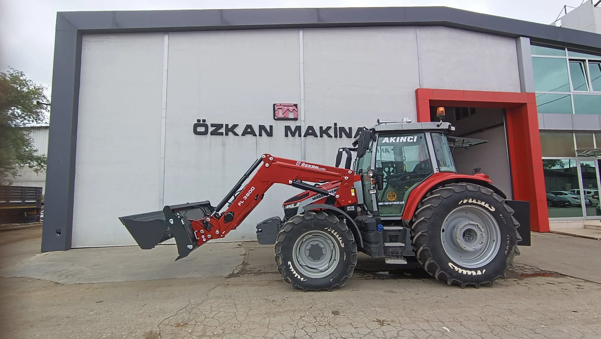 Massey Ferguson 5S.135 Özkan Makina uygulama 2