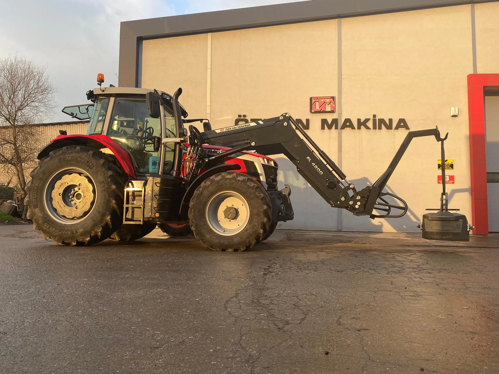 Massey Ferguson 7.S 165 Özkan Makina uygulama 1