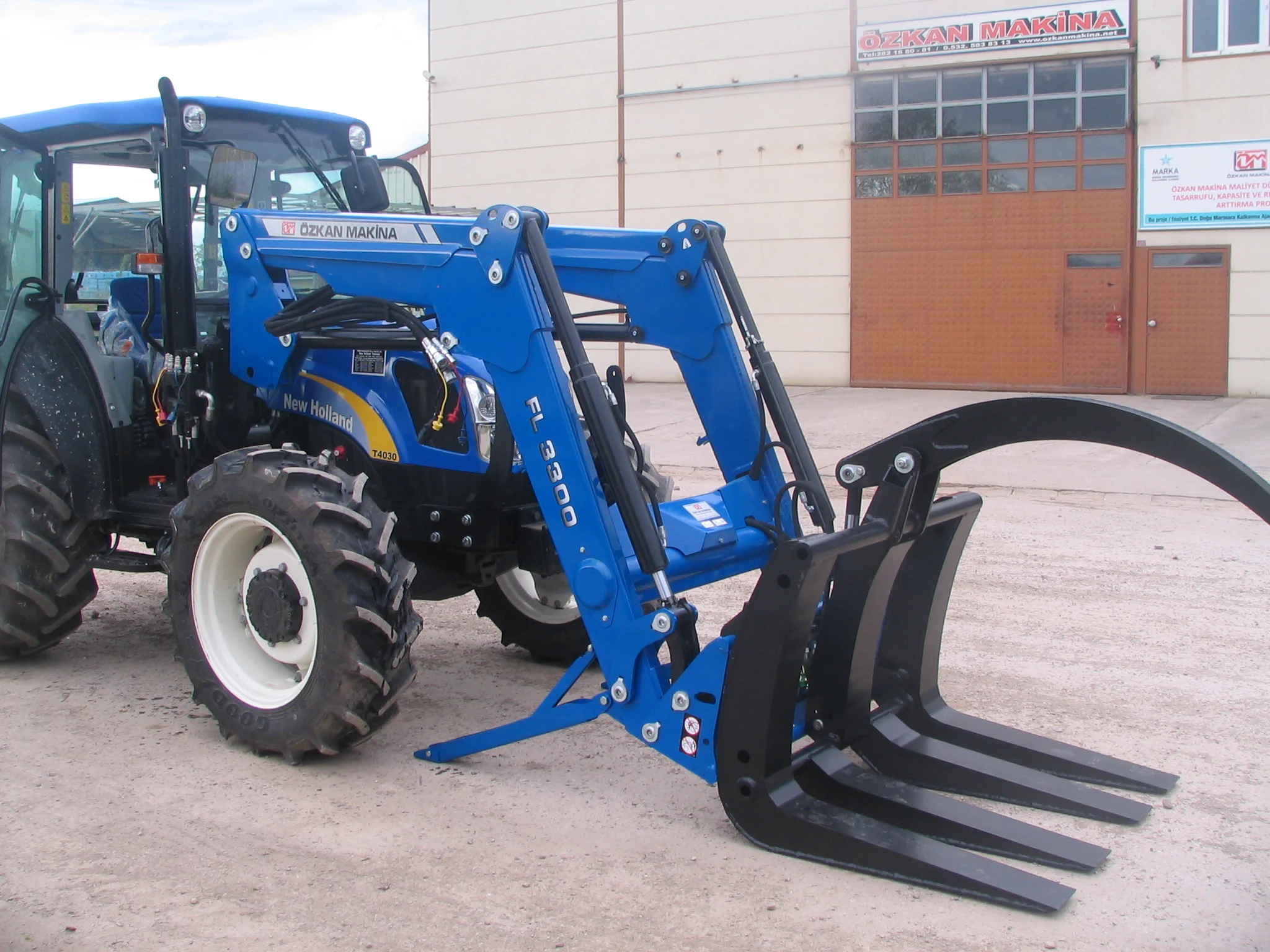 New Holland T4030 Özkan Makina uygulama 1