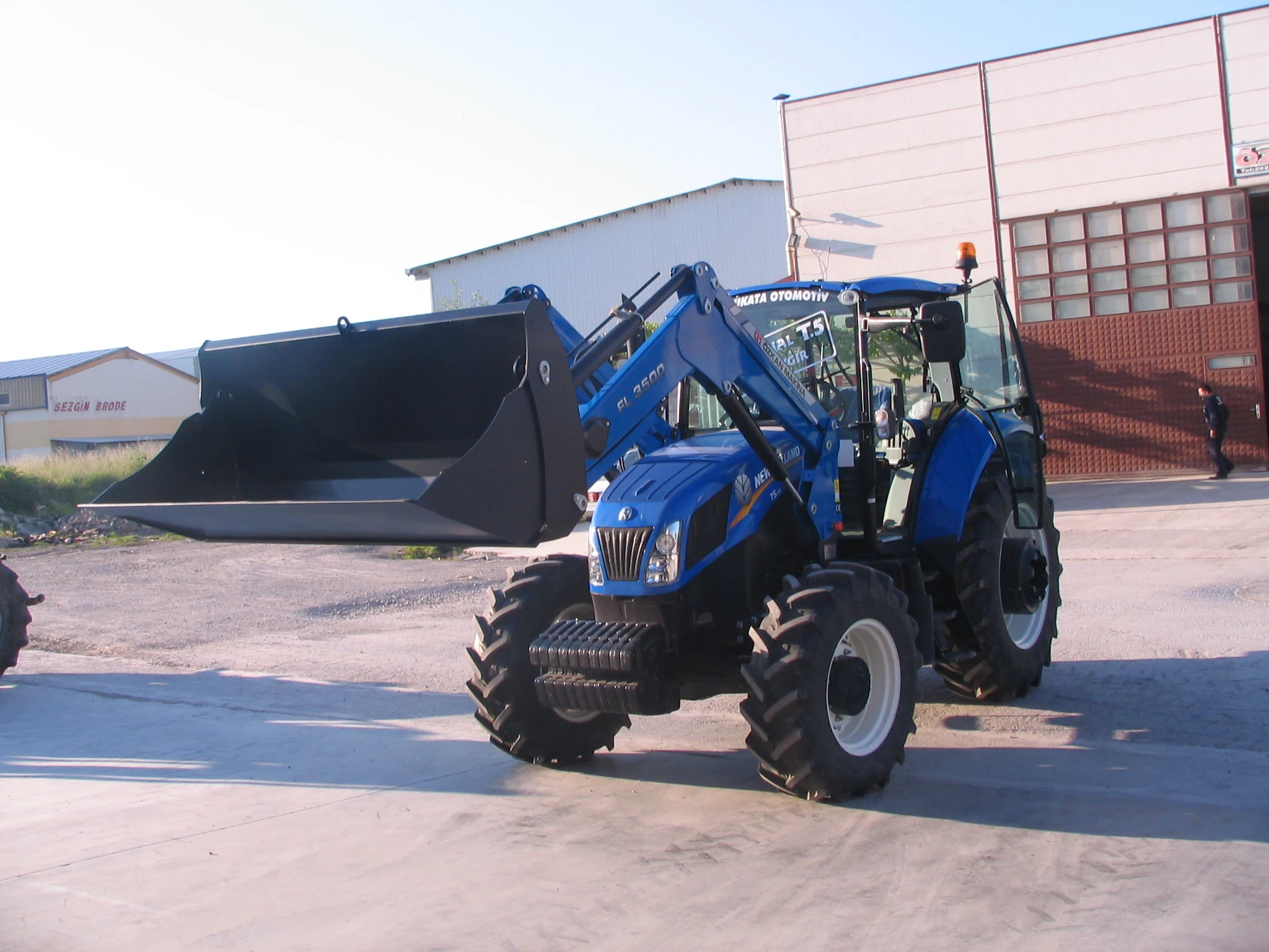 New Holland T5. 115 Özkan Makina uygulama 6