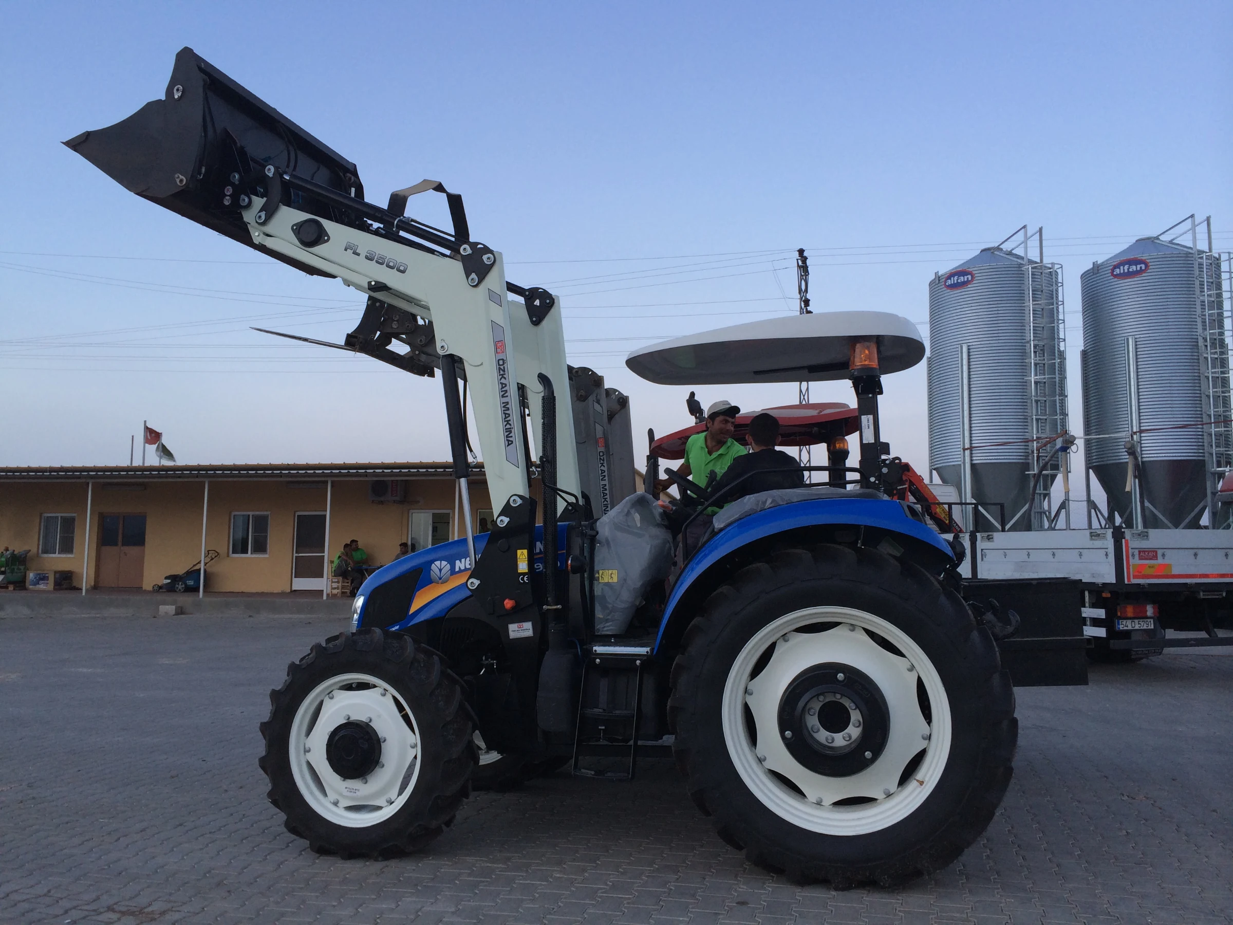 New Holland TD90 Özkan Makina uygulama 6