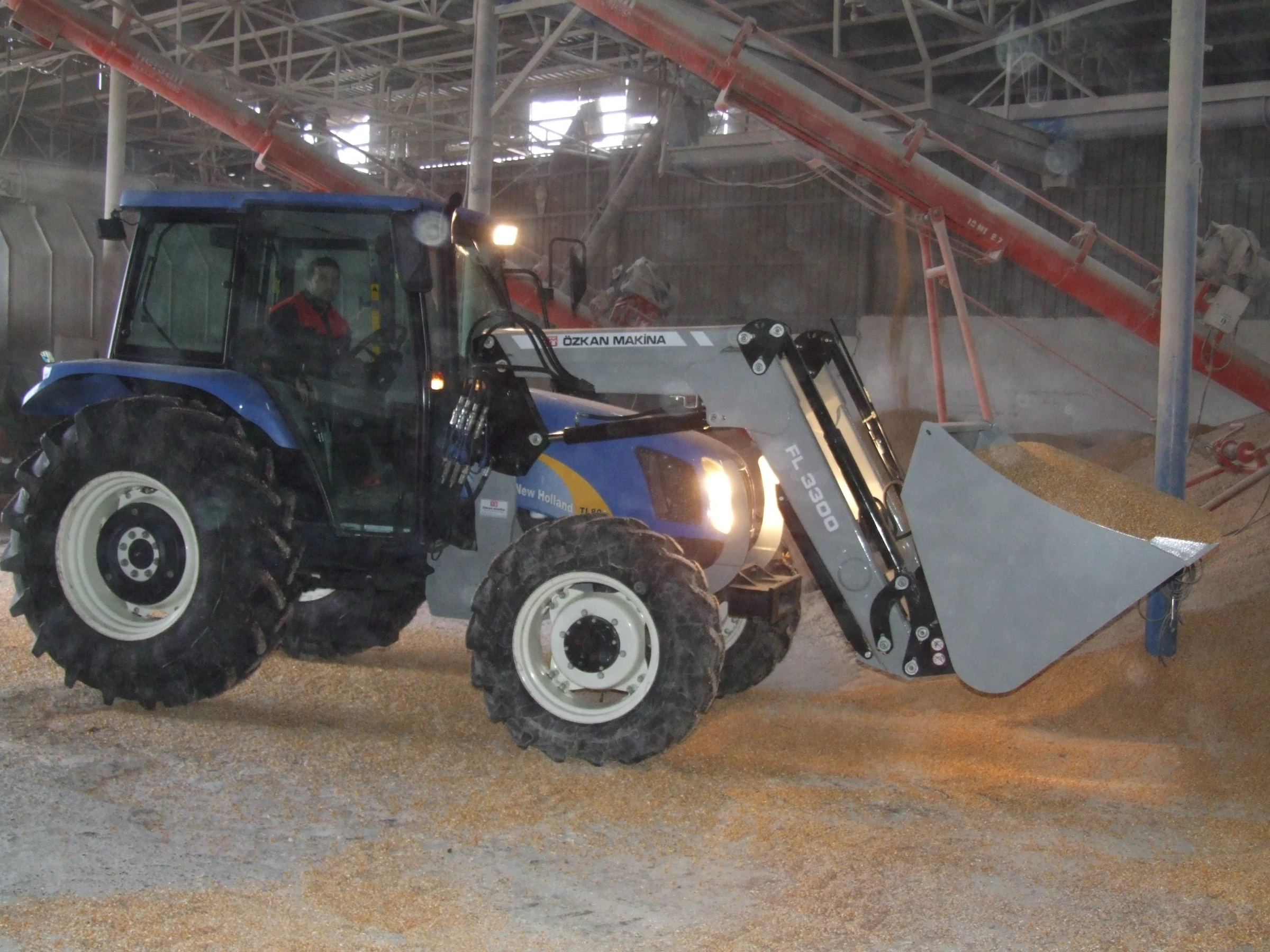 New Holland TL80A Özkan Makina uygulama 2
