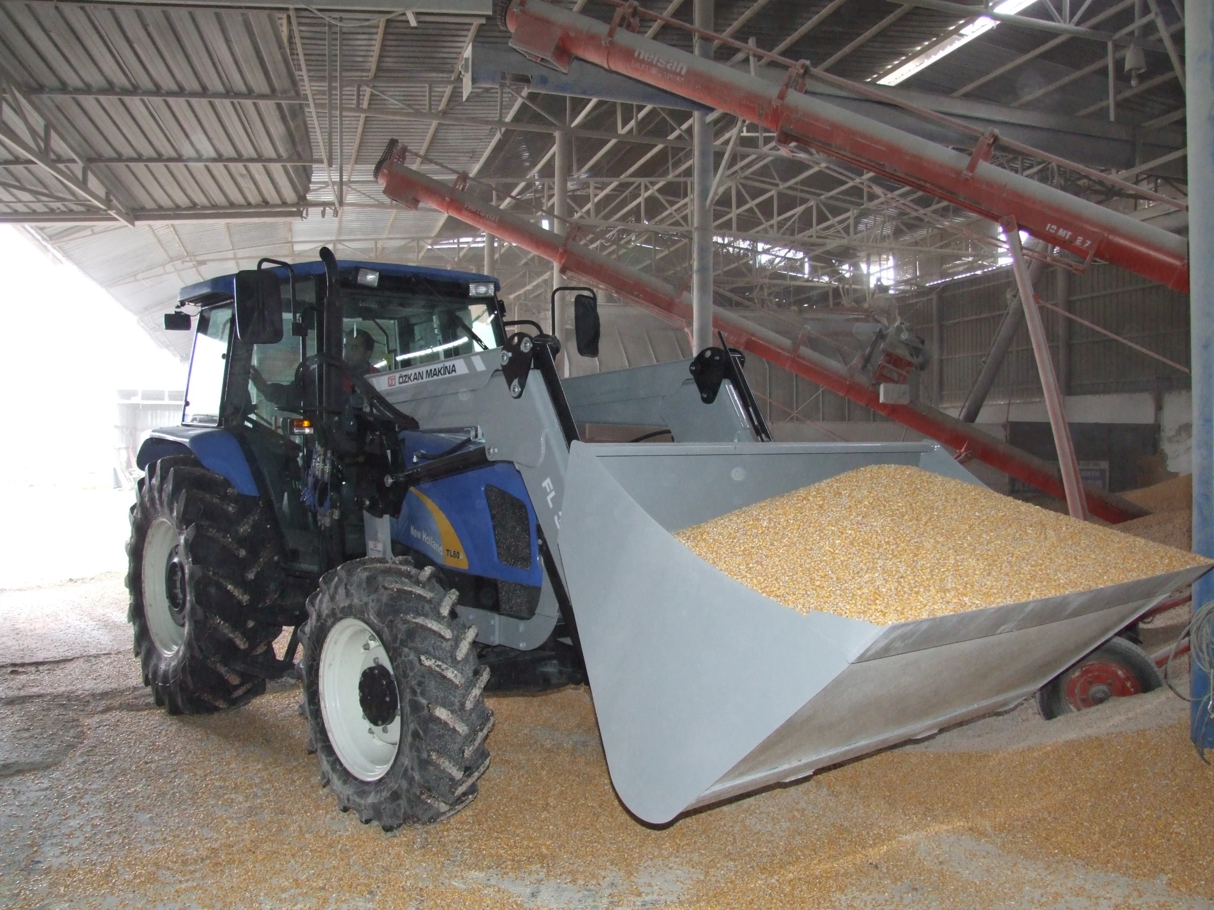 New Holland TL80A Özkan Makina uygulama 3