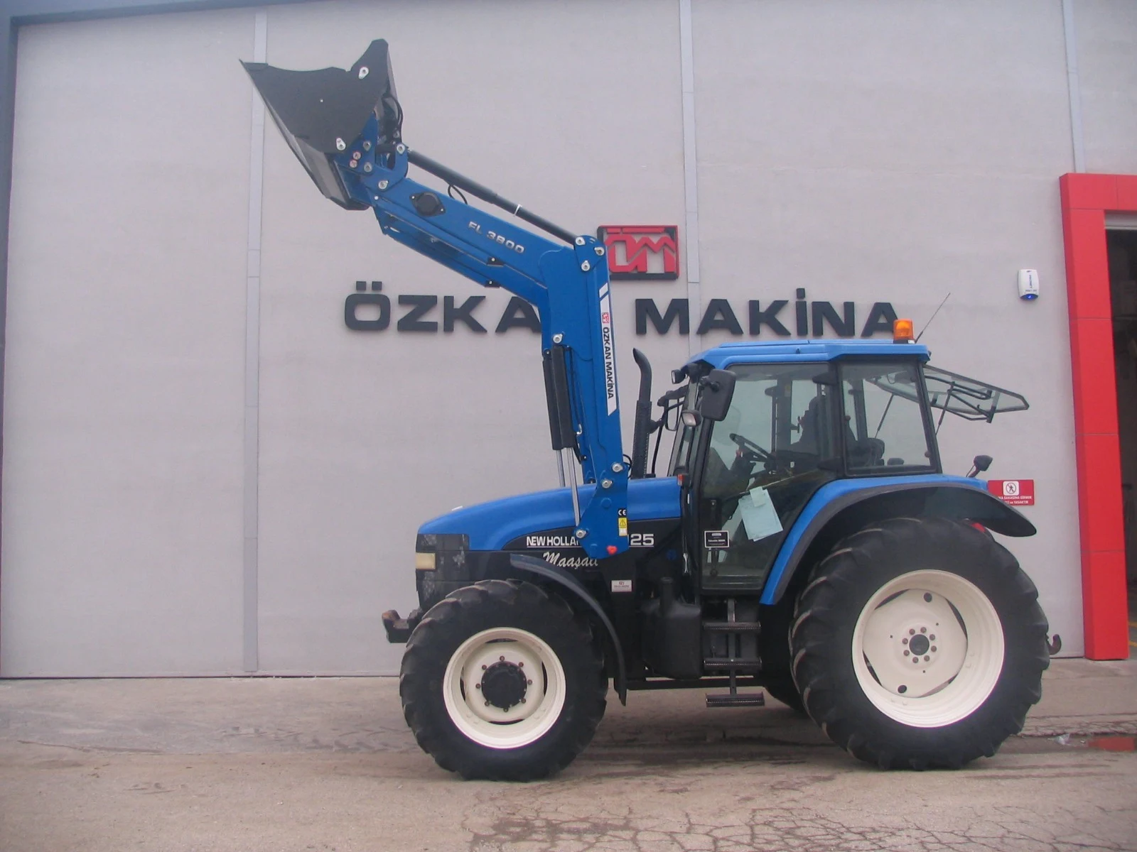 New Holland TM125 Özkan Makina uygulama 1