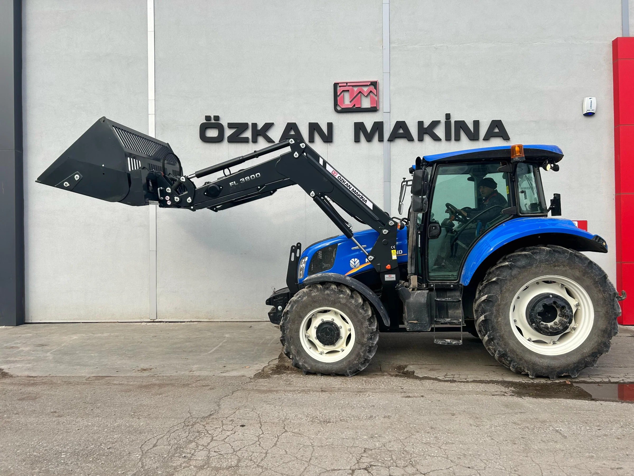 New Holland TR5.100 Özkan Makina uygulama 3