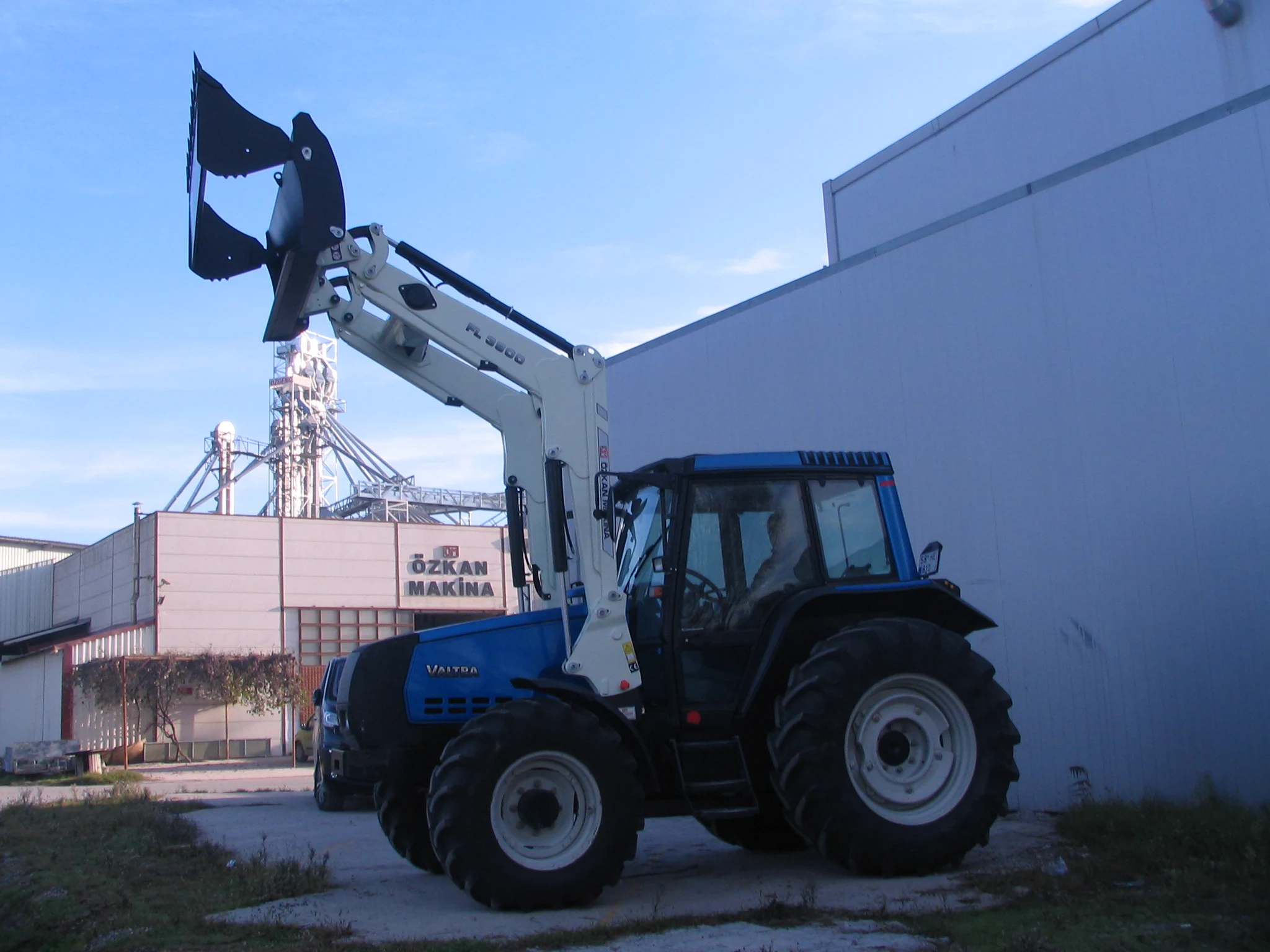 Valtra 6550 Özkan Makina uygulama 7