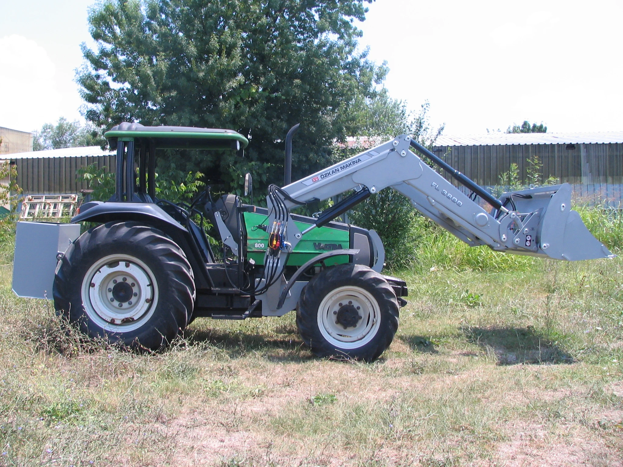 Valtra 800 Özkan Makina uygulama 3