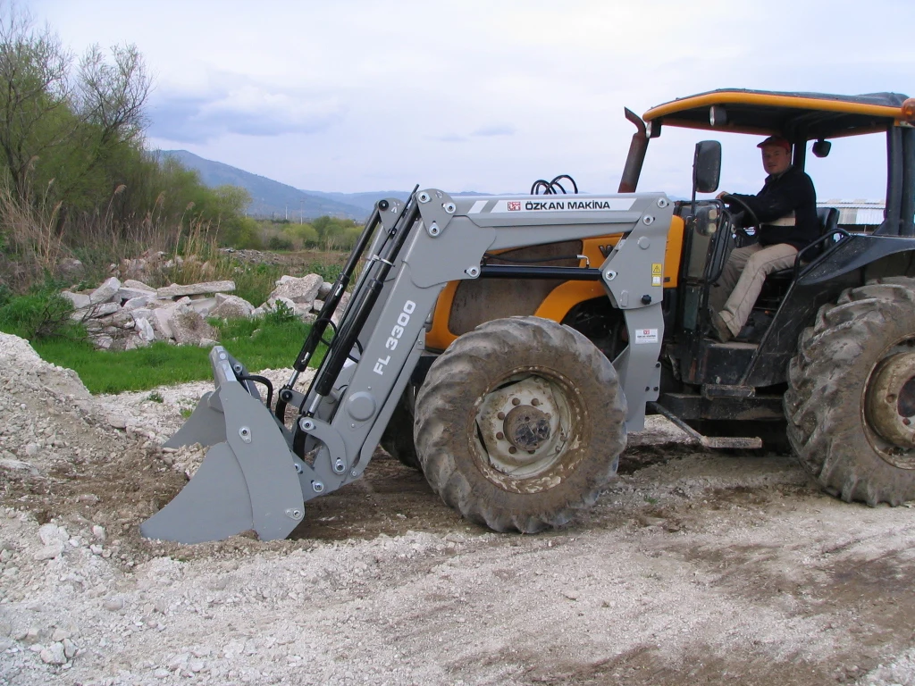 Valtra A75 Özkan Makina uygulama 8