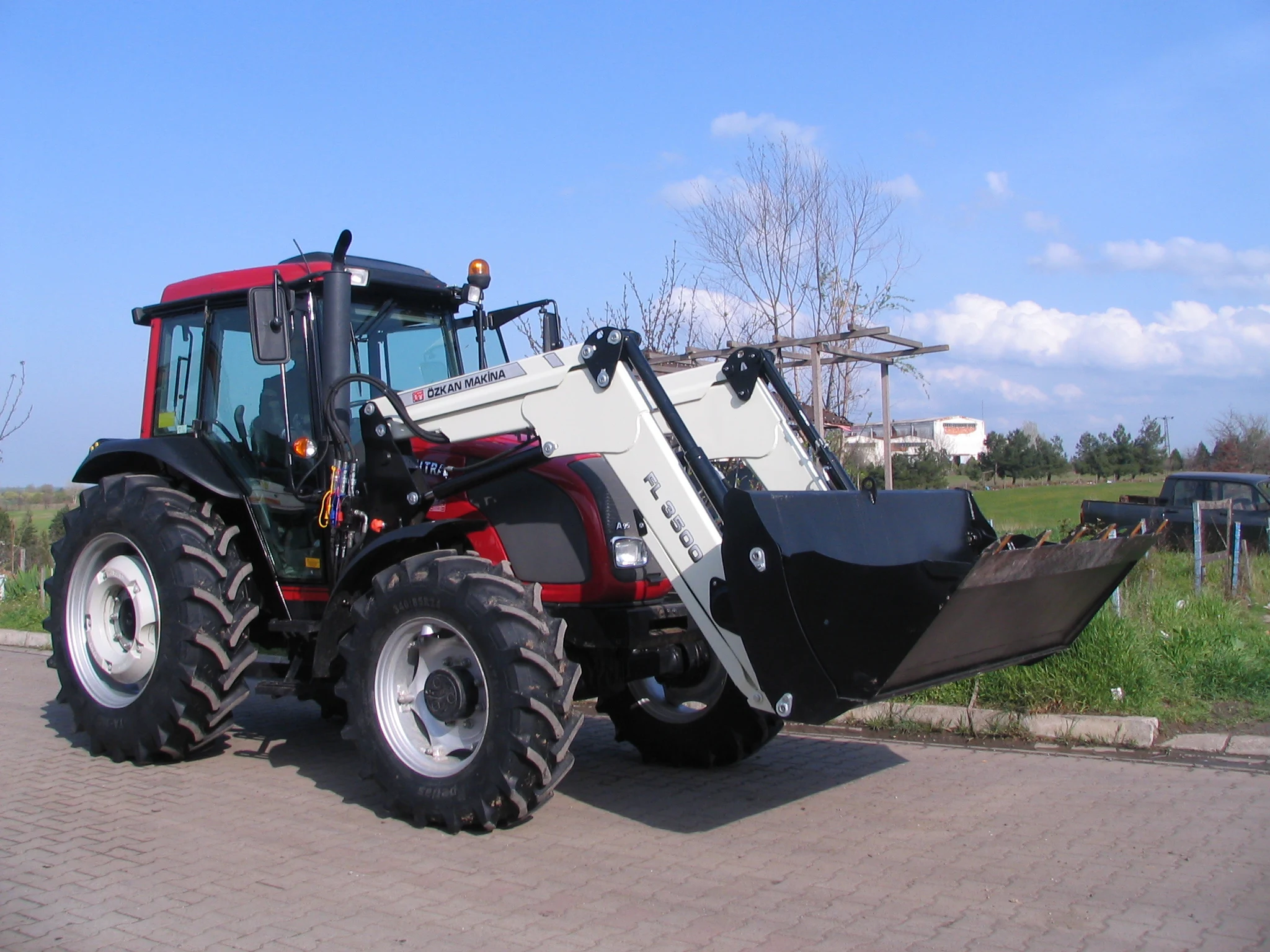 Valtra A85 Özkan Makina uygulama 4